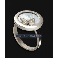 Carrera y Carrera Baile De Mariposas 18K White Gold Ring with Mother of Pearl Carrera y Carrera Baile De Mariposas 18K White Gold Ring with Mother of Pearl