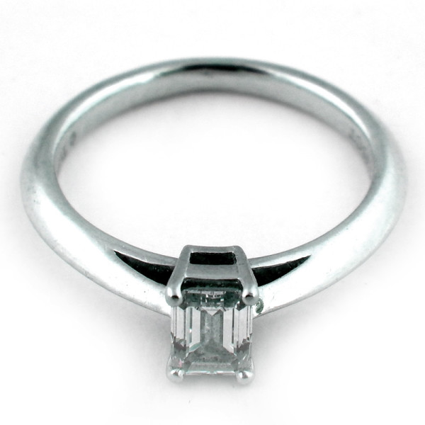 Кольцо Tiffany & Co с бриллиантом, белое золото