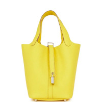 Сумка Hermes PICOTIN 18 TAURILLON CLEMENCE LIME PHW Сумка Hermes PICOTIN 18 TAURILLON CLEMENCE LIME PHW