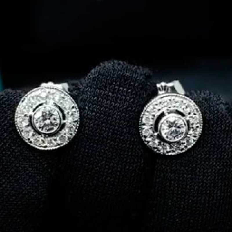 Серьги-пусеты Tiffany & Co, платина, бриллианты