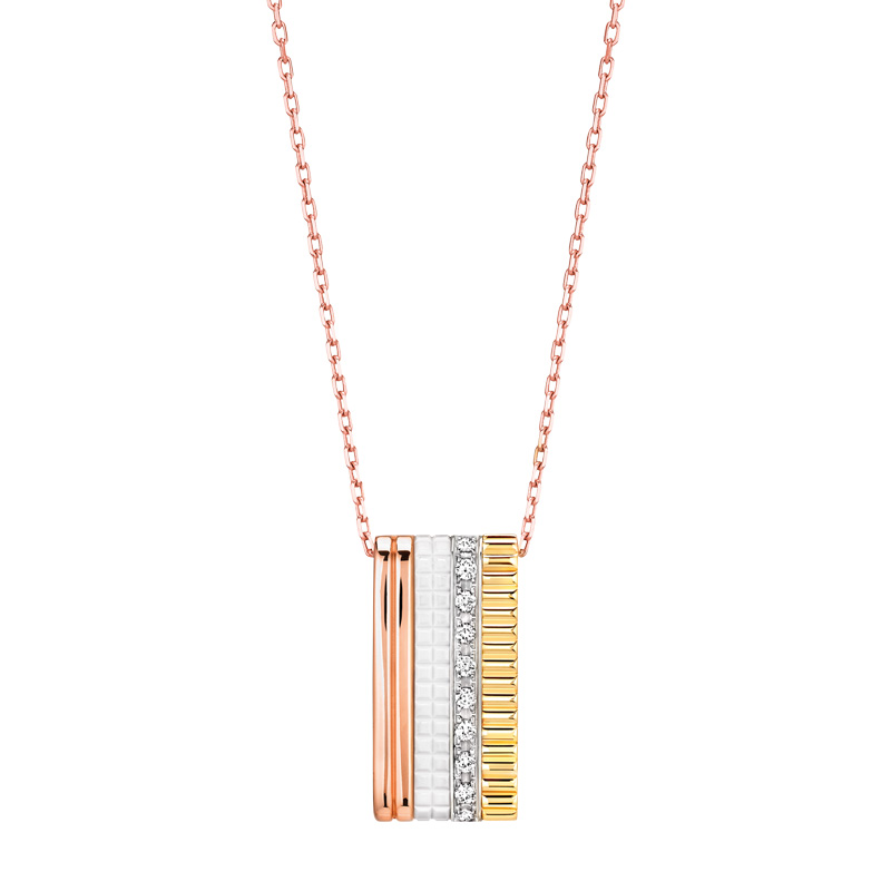 Подвеска Boucheron Quatre, белое, желтое, розовое золото, керамика, бриллианты Подвеска Boucheron Quatre, белое, желтое, розовое золото, керамика, бриллианты