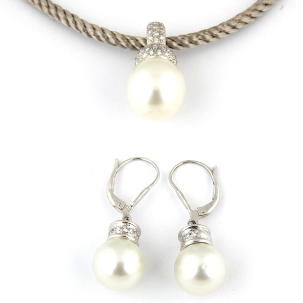 Набор Bucherer, белое золото, жемчуг, бриллианты Набор Bucherer, белое золото, жемчуг, бриллианты