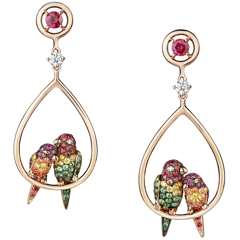 Серьги Boucheron Animals Nuri, розовое золото, сапфиры, бриллианты, цавориты Серьги Boucheron Animals Nuri, розовое золото, сапфиры, бриллианты, цавориты