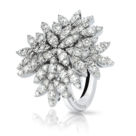 Кольцо Pasquale Bruni Ghirlanda, белое золото, бриллианты Кольцо Pasquale Bruni Ghirlanda, белое золото, бриллианты